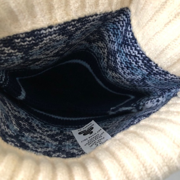 Vintage Smiley Wool Winter Hat - Picture 6 of 6